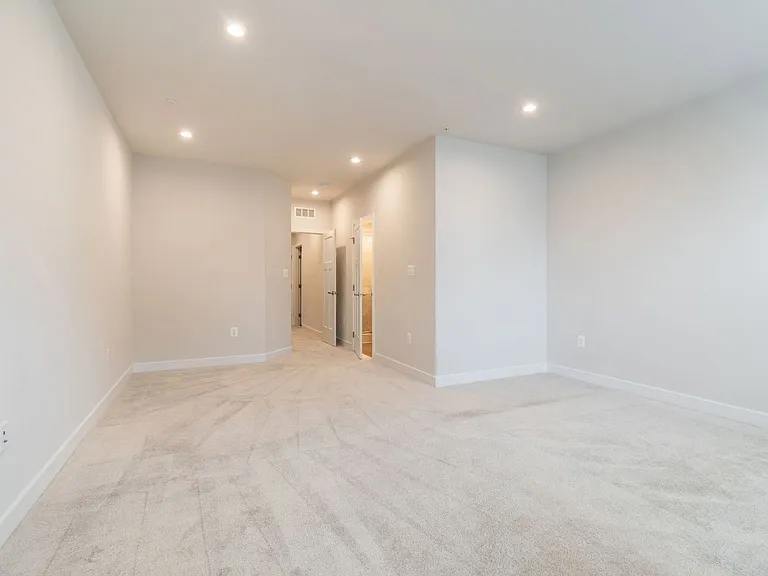 108 Lawndale Dr #1001G — Photo 8