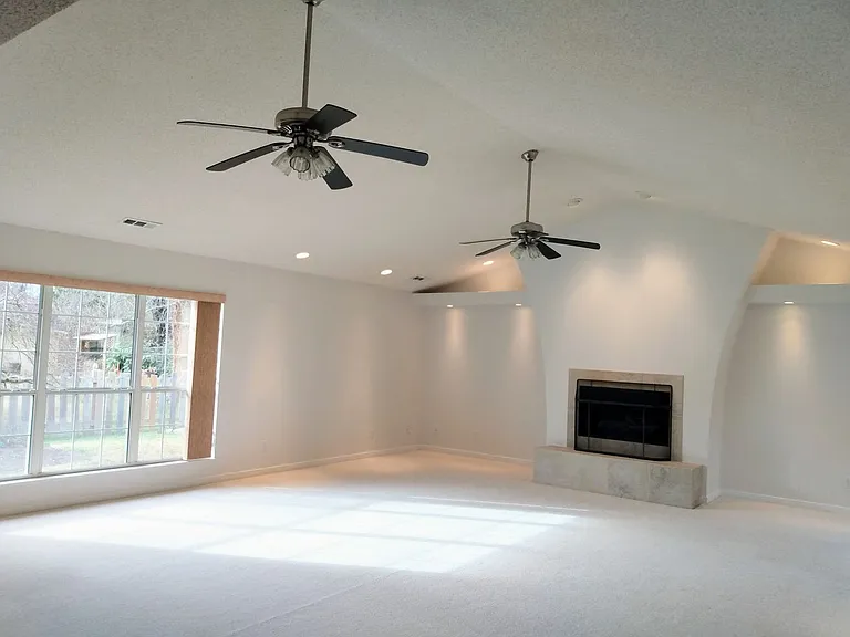 2291 Willingham Ln — Photo 6