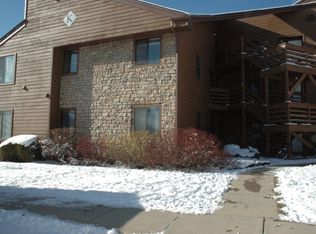 6110 Habitat Dr APT 1, Boulder, CO 80301
