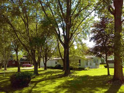 9903 N Lincoln Rd, Syracuse, IN, 46567