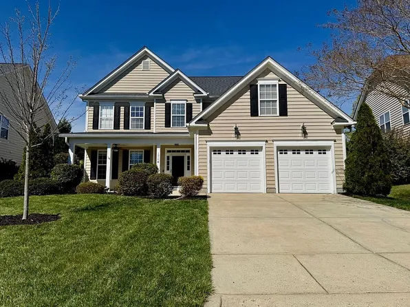 1016 Katie Ln, Cary, NC 27519