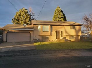 1615 Hemlock Ave, Lewiston, ID 83501