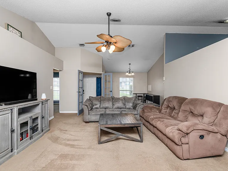 311 Seattle Slew Ct — Photo 5