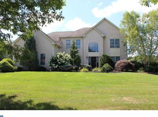 15 Paige Trl, Perkasie, PA 18944