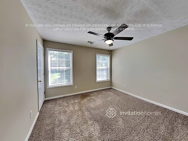 3208 Evonshire Ln — Photo 13