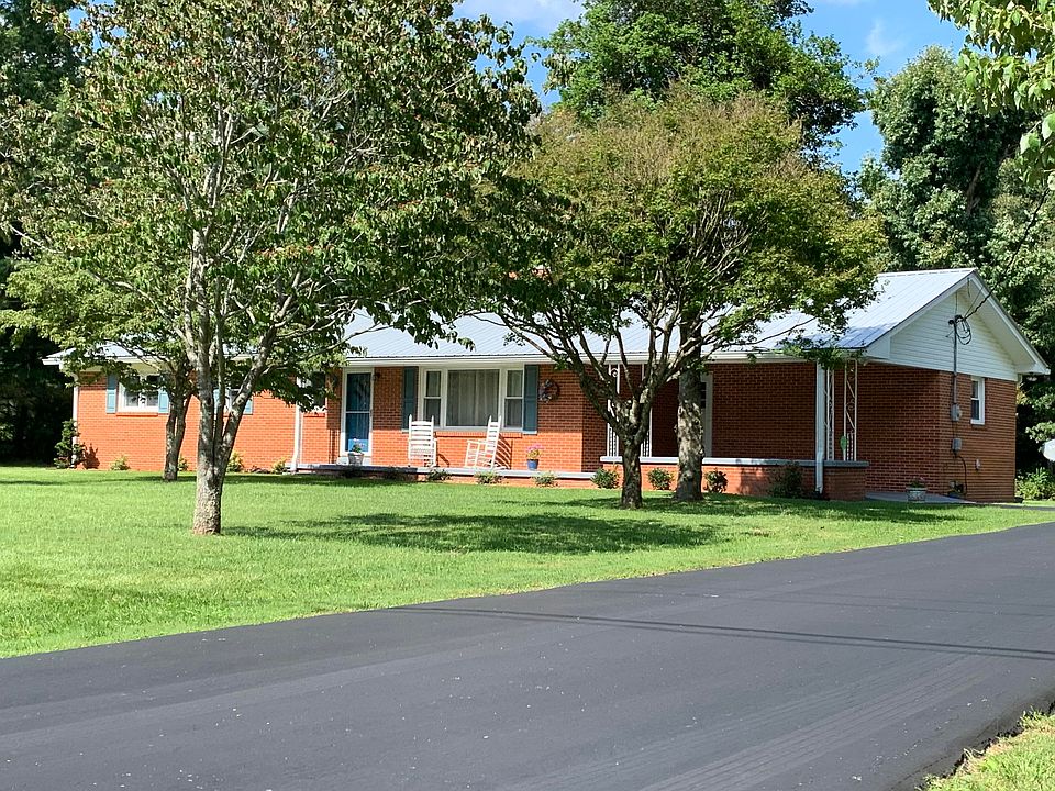 1st image of 383 Mimosa Ln