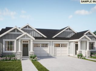 7736 SE Affinity Ln, Hillsboro, OR 97123