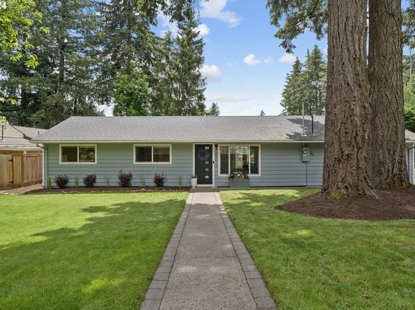 6472 SW Dawn St, Lake Oswego, OR 97035