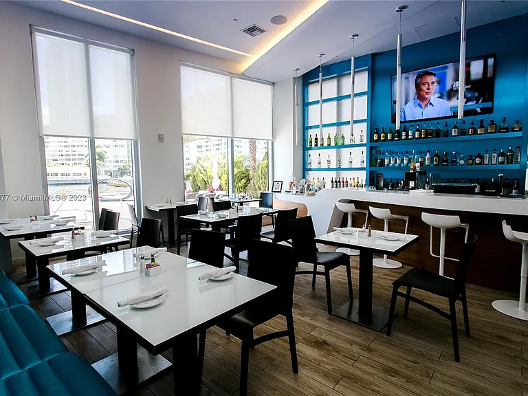 2602 E Hallandale Beach Blvd #R310 — Photo 9