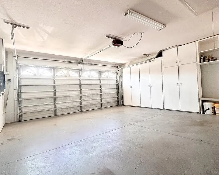 4863 Orange Tree Pl — Photo 12