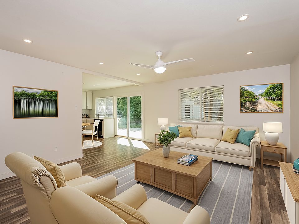 1st image of 1222 Cove Dr