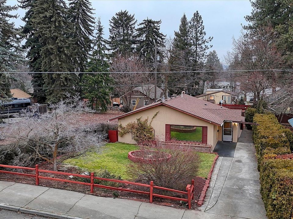 1st image of 2717 E 19th Ave
