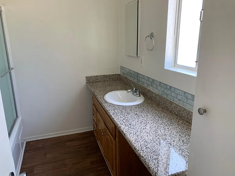 12862 Galway St #10 — Photo 9