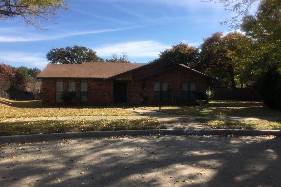 1st image of 1525 Cardinal Cir