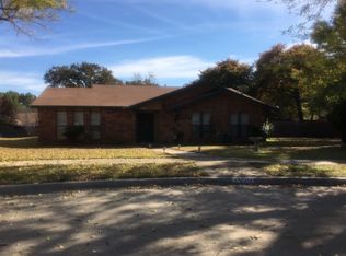 1525 Cardinal Cir, Lewisville, TX 75067