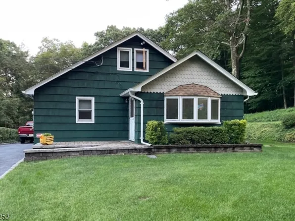 23 Mountain Rd, Roxbury Twp., NJ 07852