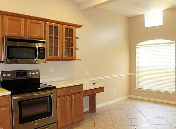 5th image of 15181 Cortona Way