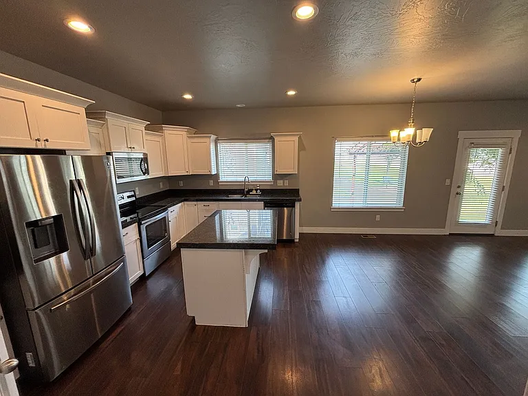 5169 E Moonlight Ln — Photo 5