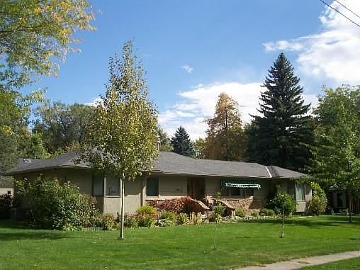 2nd image of 1413 Culebra Ave