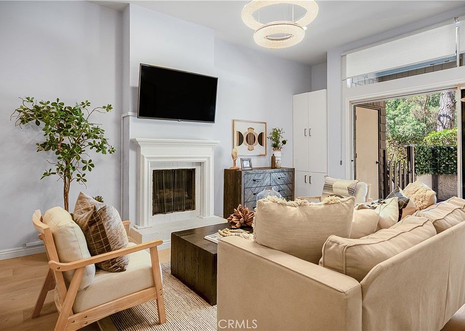 1st image of 1054 Seco St APT 106