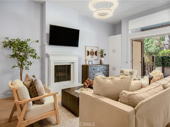 1054 Seco St APT 106, Pasadena, CA 91103