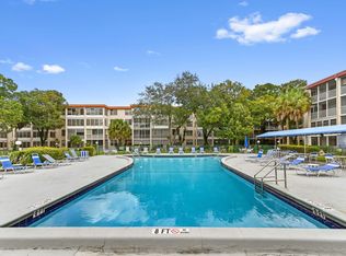 7, Lauderdale Lakes, FL 33313