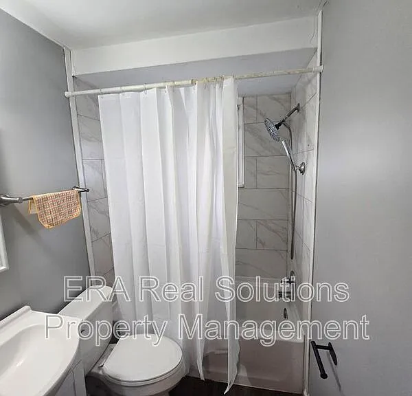 2999 E 11th Ave — Photo 6