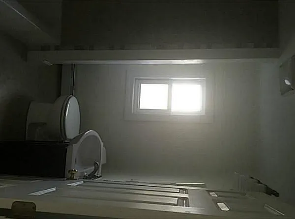 Building Photo 4