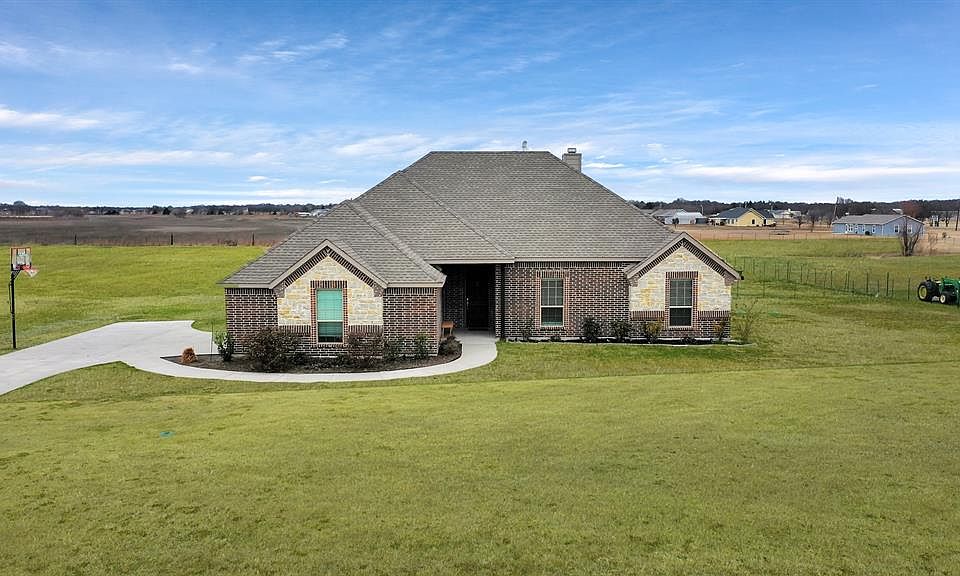 1st image of 4608 County Road 2714