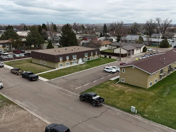 209 10th St SE, Sidney, MT 59270