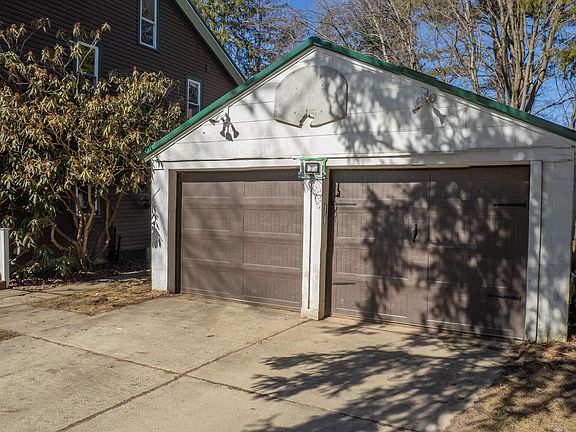 2nd image of 12179 Olean Trl