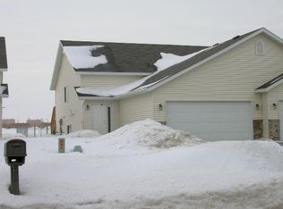 4744 Curran Ct, Grand Forks, ND 58201