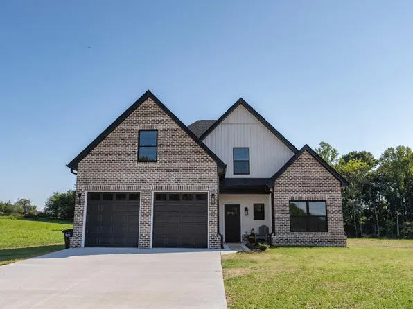 1714 Willow Oak Dr, Forest, VA 24551