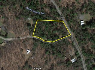 116 Spring Run Rd, Pocono Lake, PA 18347