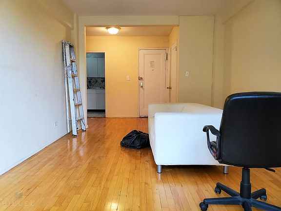 2nd image of 8505 35th Ave APT 4B