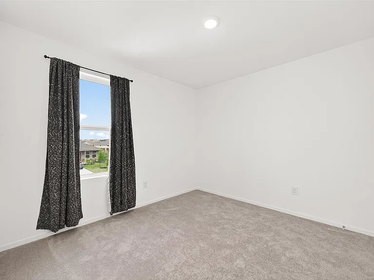 18634 Scopello Dr — Photo 35