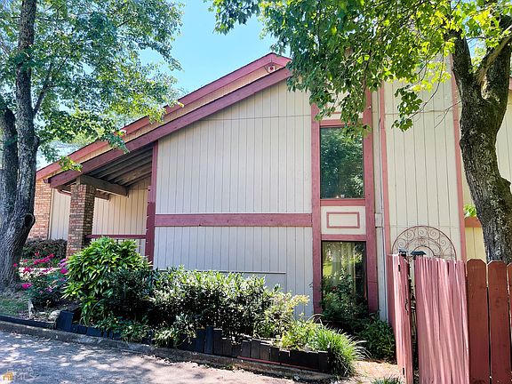 5th image of 1110 Village Main Street