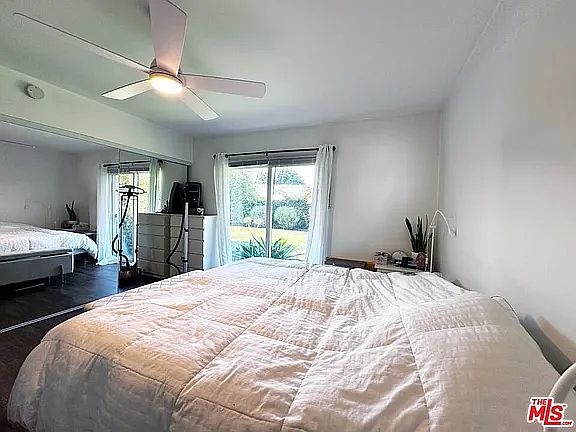 5th image of 22213 Bassett St