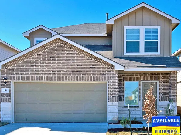141 Honors Street, Floresville, TX 78114
