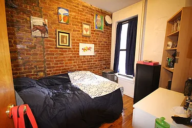 Rented by Dynamik Realty