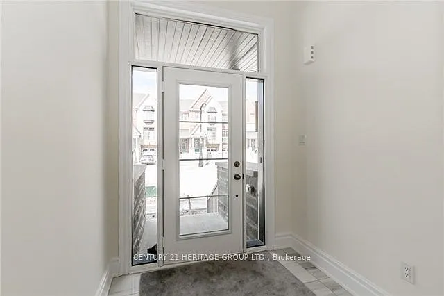 3 bed, $3,500 — Photo 2