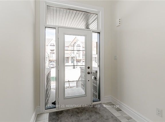 2nd image of 35 Farooq Blvd