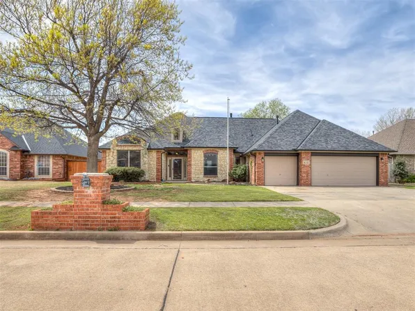 412 Castle Rock Rd, Yukon, OK 73099