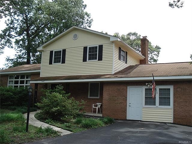 1st image of 4417 Greenbriar Dr