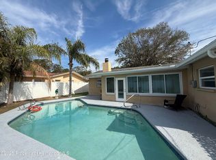 1878 Paradise Ln, Clearwater, FL 33756