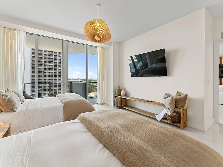 3100 N Ocean Dr #H-1006 — Photo 41