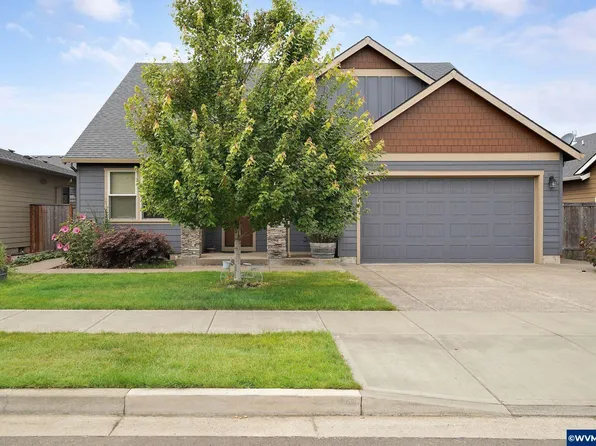 551 SE Cooper St, Dallas, OR 97338