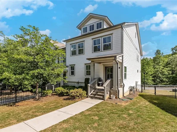 333 Vista Ln, Woodstock, GA 30189