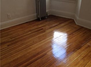 3946 27th St APT 3B, Long Island City, NY 11101