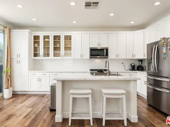 19335 Opal Ln #127, Santa Clarita, CA 91350